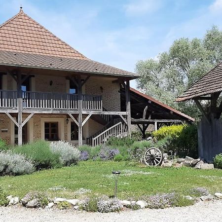 Gite Chez Leo Varennes-sur-le-Doubs Exterior photo
