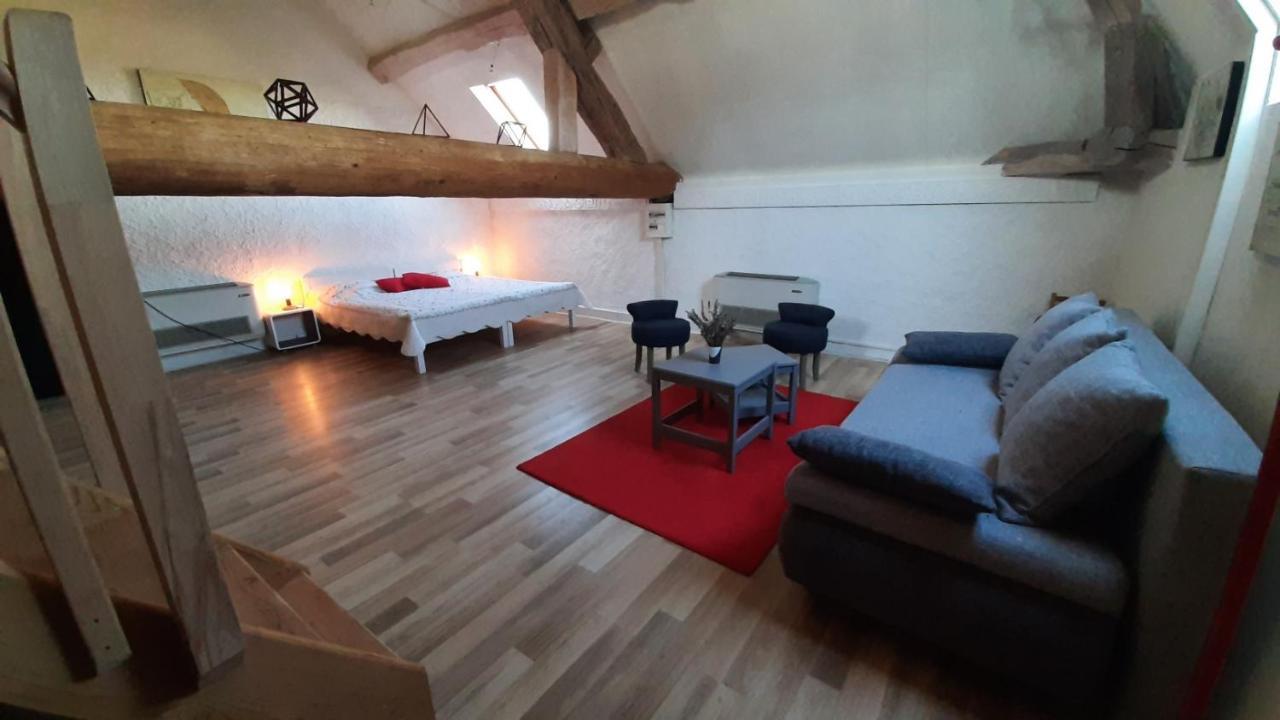 Gite Chez Leo Varennes-sur-le-Doubs Exterior photo